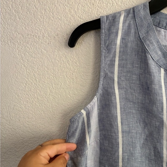Ellen Tracy Linen Sleeveless Top Womens Blue White Stripe Button Up Neckline S - Picture 7 of 15